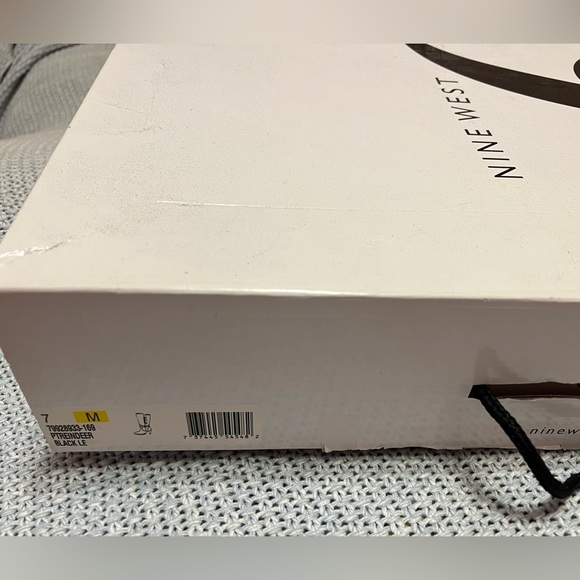 Nine West leather reindeer kneehigh boots - Picture 5 of 7